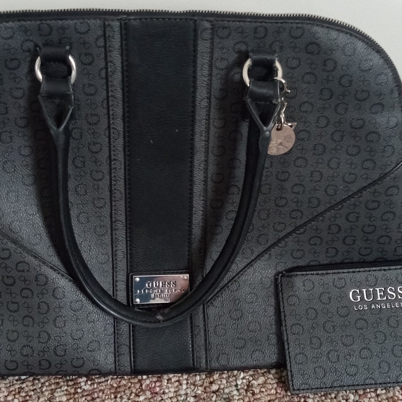 Guess Y2K Purse & Coin Purse - Picture 7 of 15